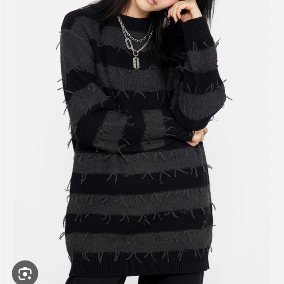 Disturbia Sweaters - Disturbia Nancy sweater